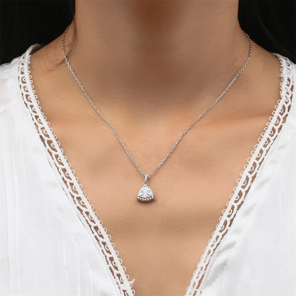 1.0 Carats VVS1 Moissanite Pendant Necklace for Women 0083