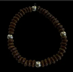 Johar wood beaded bracelet