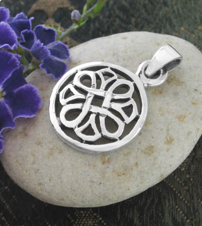 Round Celtic Quaternary Knot Pendant