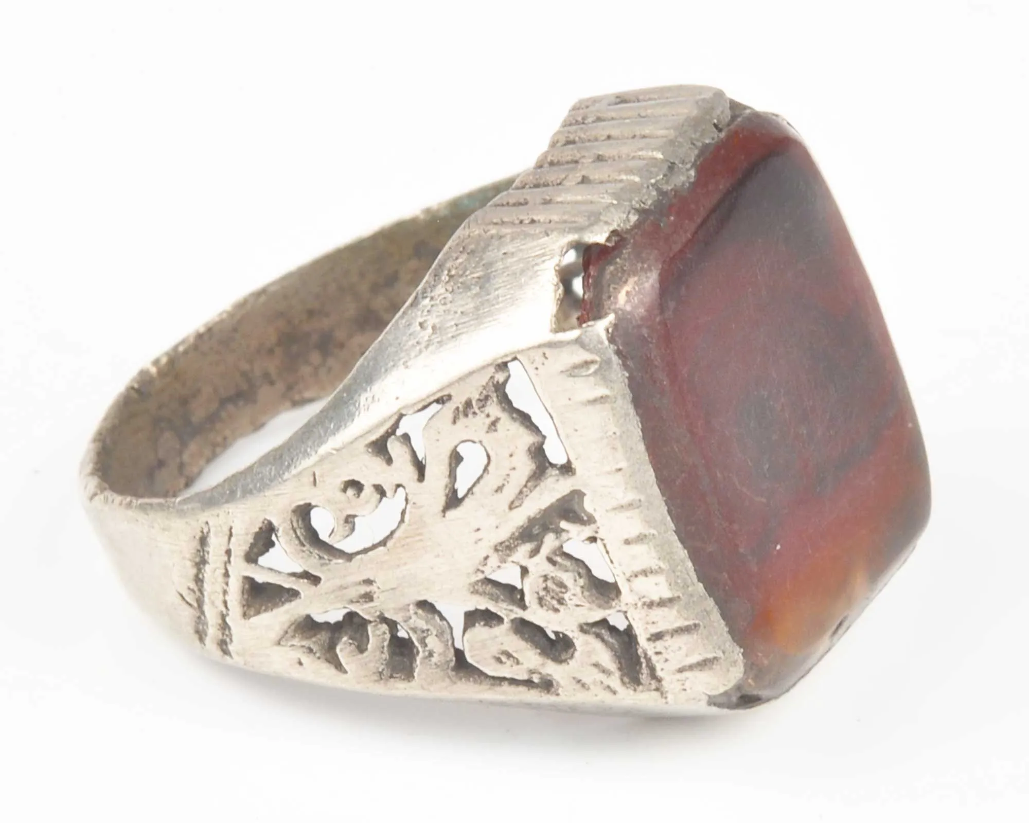 Vintage Rings-Tribal Gypsy Glass Ring-Silver-Size 12-Red Brown-No. 4-Quantity 1